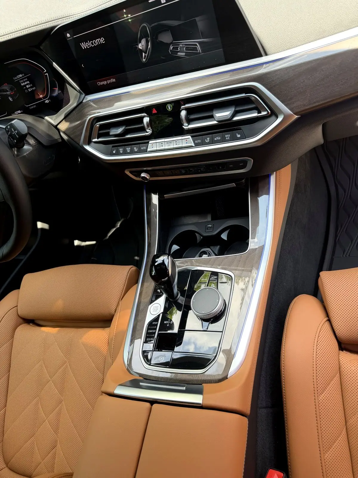 A cleaned center console and dashboard
